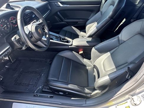 Used 2022 Porsche 911 Carrera image 10