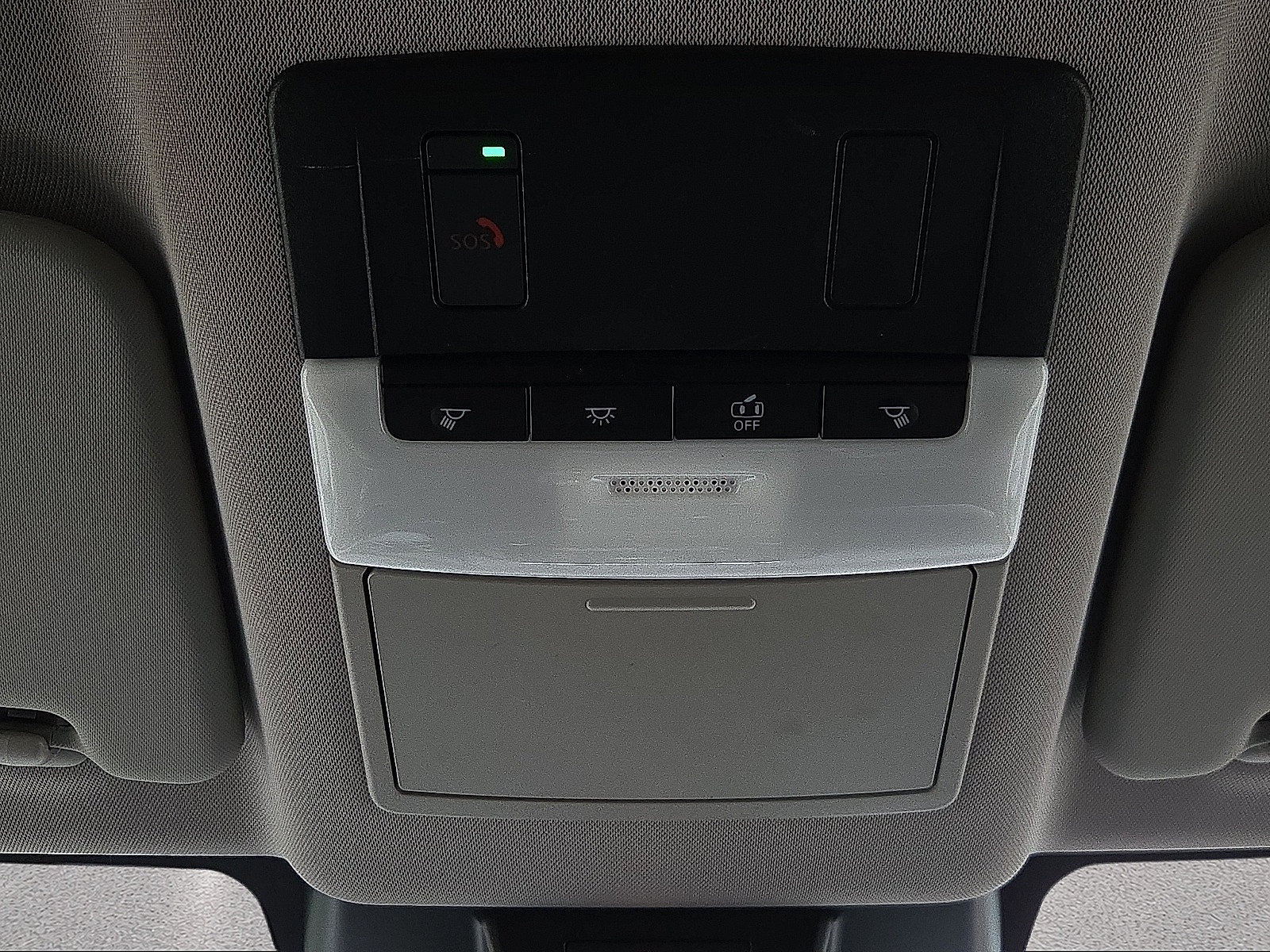 Used 2023 Nissan Rogue SV FWD image 22