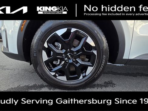 Certified 2026 Kia Sorento S FWD image 11