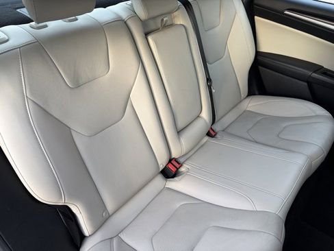 Used 2018 Ford Fusion Titanium image 35