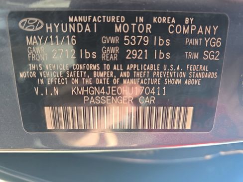 Used 2017 Genesis G80 3.8 w/ Option Group 03 RWD image 37