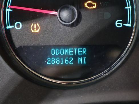 Used 2007 Chevrolet Tahoe LTZ w/ LTZ Preferred Equipment Group AWD/4WD image 4