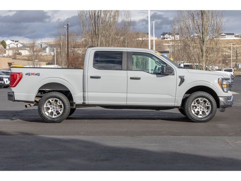 Used 2023 Ford F150 XLT image 2