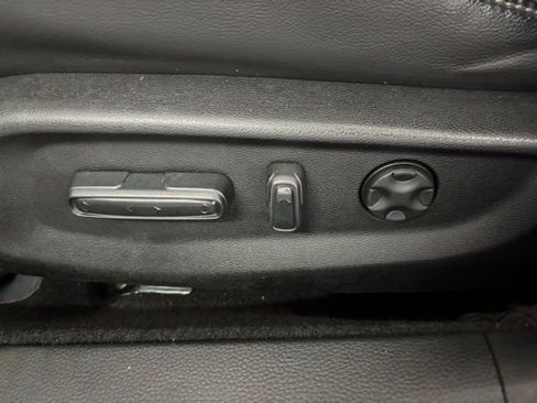 Used 2018 Honda Accord Sport image 9