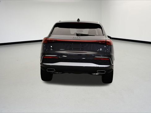 Used 2025 Audi Q5 Premium Plus w/ Premium Plus image 4