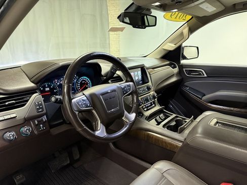 Used 2019 GMC Yukon Denali image 27