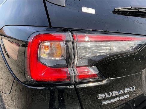 Certified 2025 Subaru Outback Limited w/ Popular Package #2 image 31