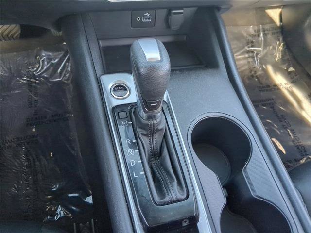 Used 2022 Nissan Altima 2.5 S FWD image 12