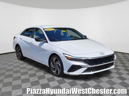 Certified 2025 Hyundai Elantra Sport w/ Cargo Package FWD image 1