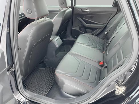 Used 2021 Volkswagen Jetta GLI image 25