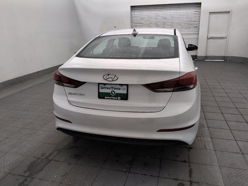 Used 2018 Hyundai Elantra SEL FWD image 7