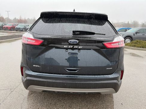 Used 2024 Ford Edge SEL w/ Convenience Package AWD/4WD image 6