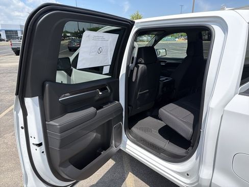 New 2026 Chevrolet Silverado 1500 RST AWD/4WD image 22