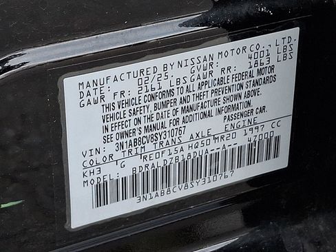 Used 2025 Nissan Sentra SV image 26