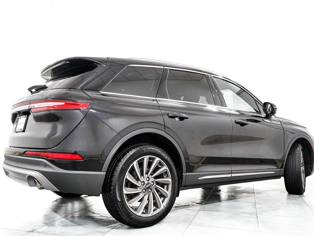 Used 2023 Lincoln Corsair Reserve w/ Equipment Group 201A AWD/4WD image 7