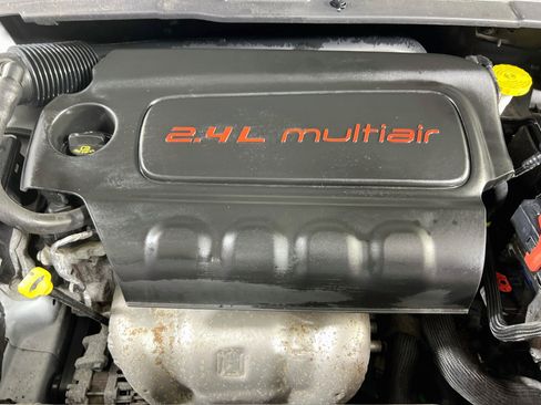 Used 2022 Jeep Compass Latitude AWD/4WD image 27