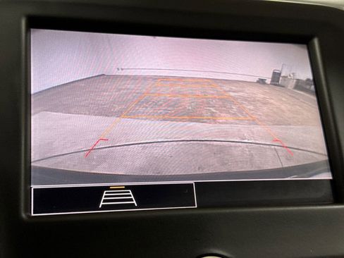 Used 2022 Chevrolet Equinox LS FWD image 15