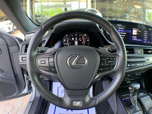 Used 2022 Lexus ES 350 F Sport w/ Accessory Package 2 FWD image 14