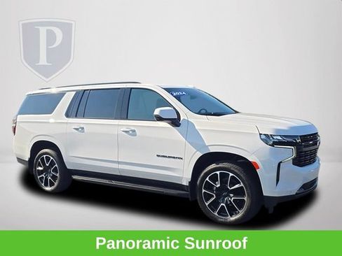 Certified 2024 Chevrolet Suburban RST w/ Luxury Package AWD/4WD image 2