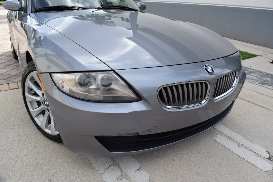 Used 2007 BMW Z4 3.0si RWD image 8