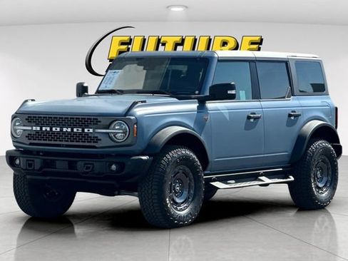 Used 2025 Ford Bronco Badlands w/ Matte Film Protection Package AWD/4WD image 7