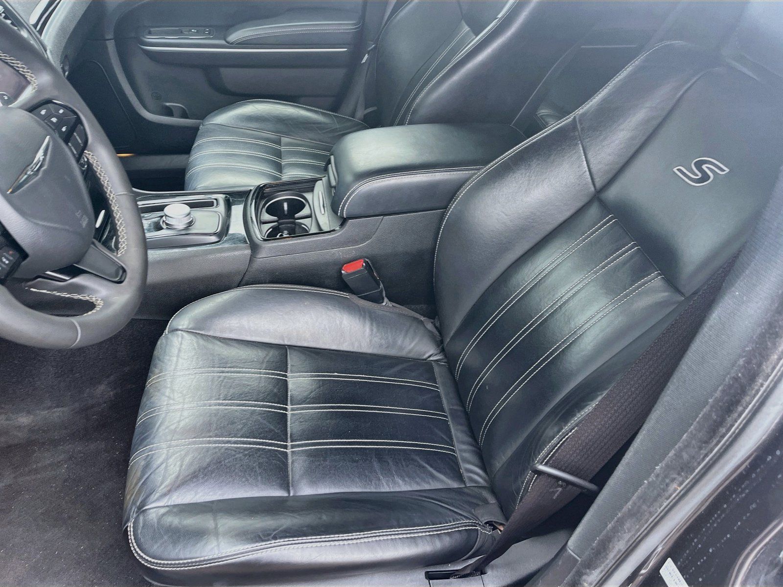 Used 2022 Chrysler 300 S RWD image 20