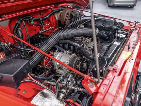 Used 1991 Jeep Wrangler 4WD image 17