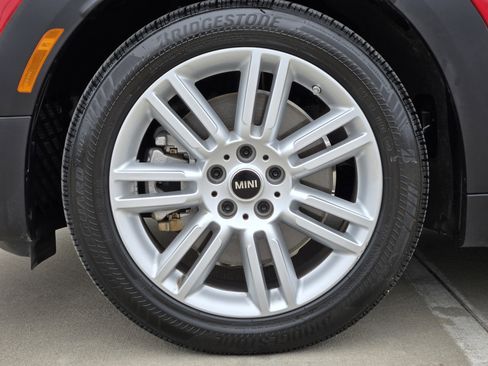 Used 2024 MINI Cooper Countryman S w/ Storage Package image 16