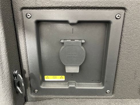 Certified 2024 Ford F150 XLT w/ Mobile Office Package image 31