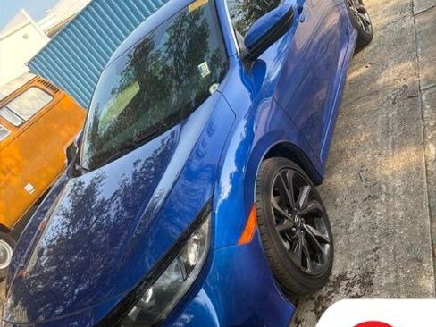 Used 2020 Honda Civic Sport image 5