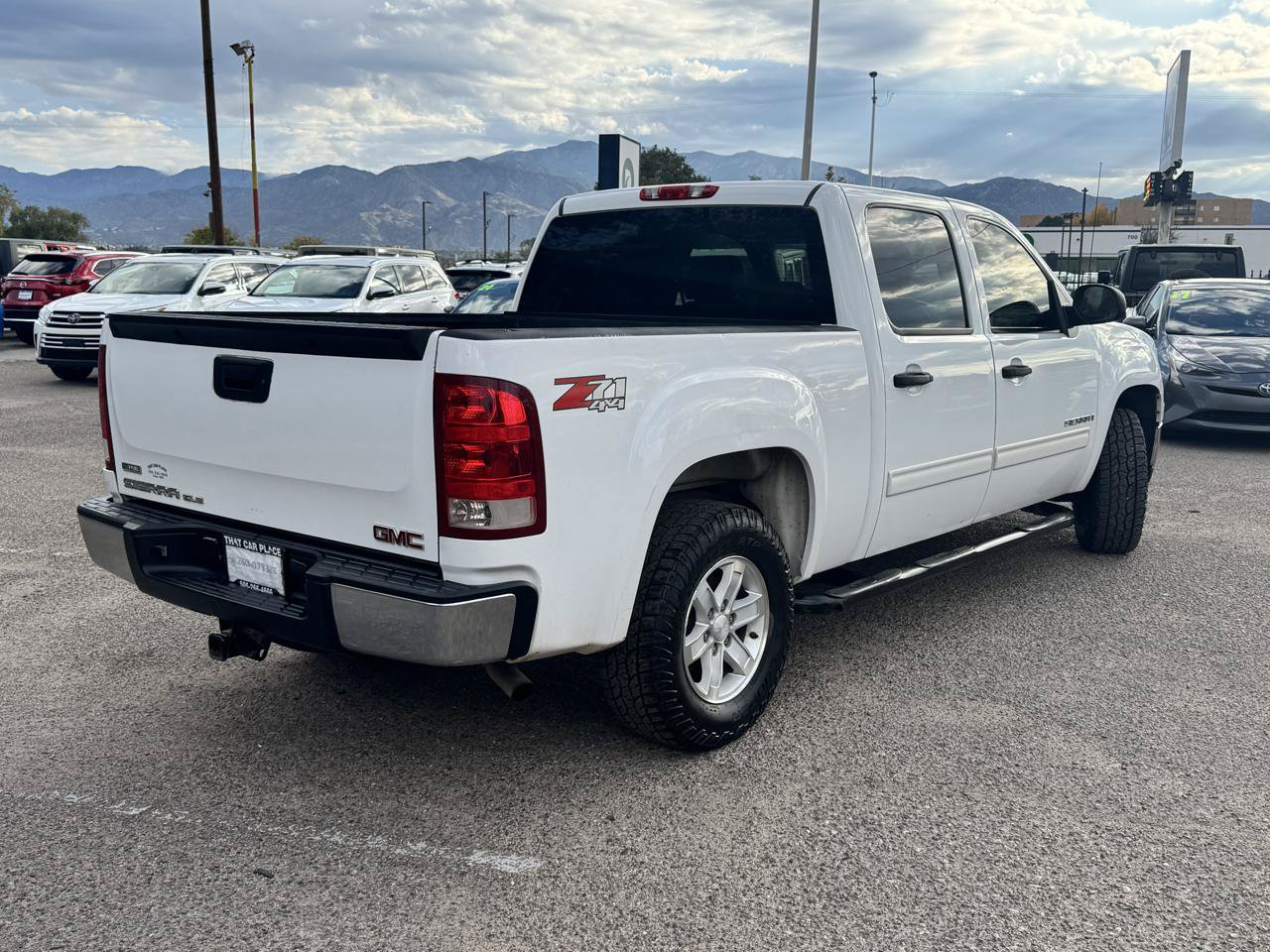 Used 2008 GMC Sierra 1500 SLE w/ Power Pack Plus AWD/4WD image 7