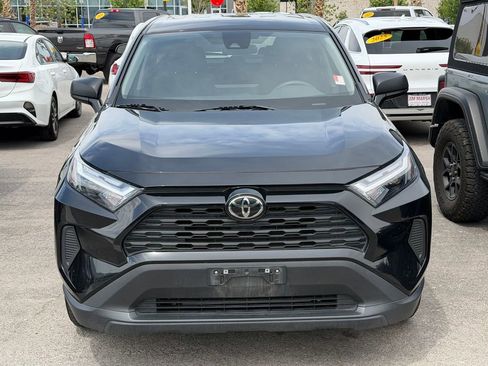 Used 2024 Toyota RAV4 LE AWD/4WD image 7