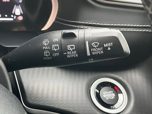 Used 2023 Jeep Grand Cherokee L Laredo image 39