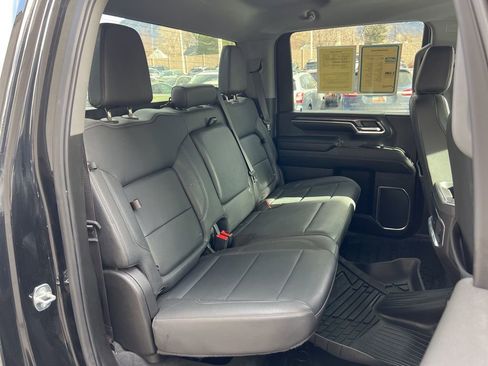 Used 2024 Chevrolet Silverado 2500 LTZ w/ LTZ Convenience Package image 24