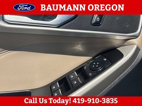 Used 2022 Ford Explorer XLT w/ Equipment Group 202A AWD/4WD image 16