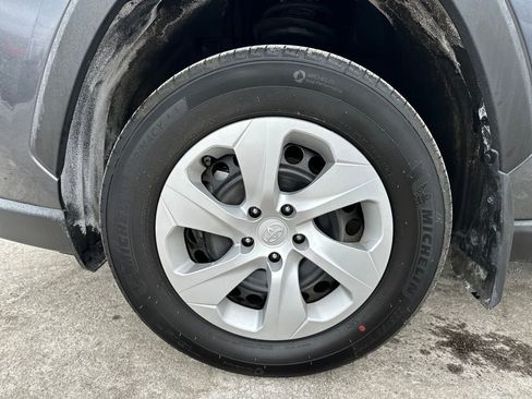 Used 2025 Toyota RAV4 LE image 21