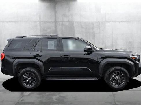 Used 2025 Toyota 4Runner Limited image 5