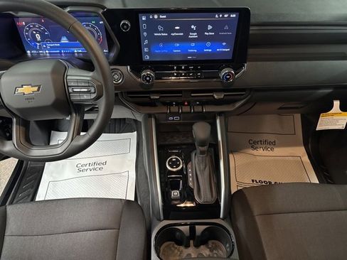 New 2026 Chevrolet Colorado W/T image 18