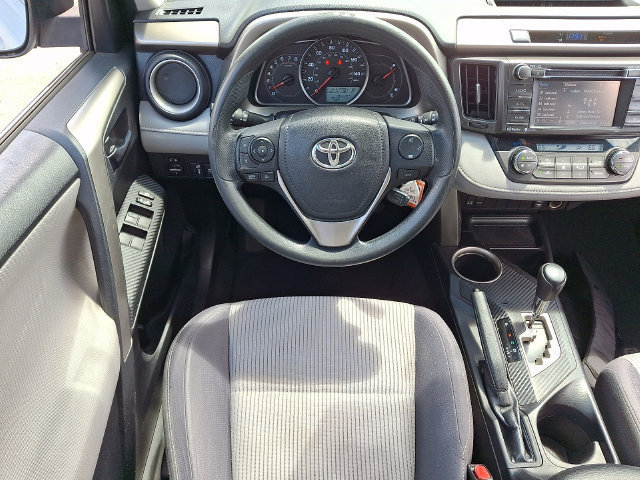 Used 2014 Toyota RAV4 XLE AWD/4WD image 3
