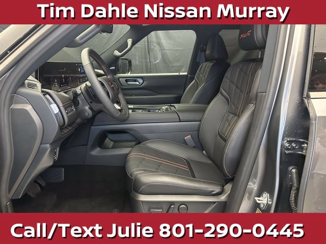 Used 2025 Nissan Armada PRO-4X AWD/4WD image 21