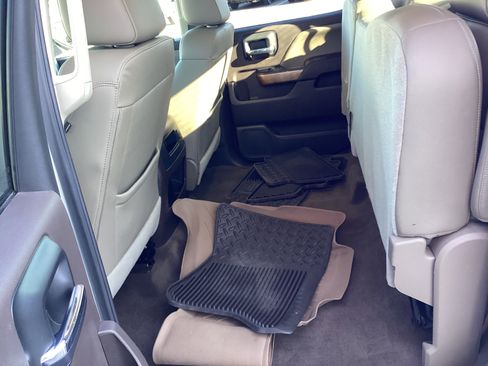 Used 2017 Chevrolet Silverado 1500 LTZ image 23