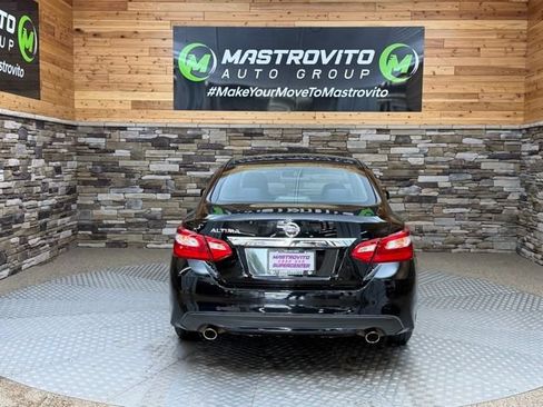 Used 2017 Nissan Altima 2.5 S w/ Power Driver Seat Package FWD image 9