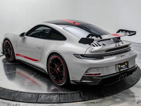 Used 2022 Porsche 911 GT3 RWD image 13