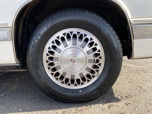 Used 1989 Cadillac Eldorado Coupe image 15