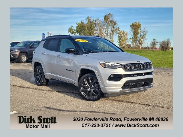Certified 2025 Jeep Compass Limited w/ High Altitude Package AWD/4WD image 1