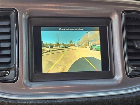 Used 2022 Dodge Challenger GT image 14