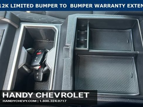 Used 2025 Toyota Tacoma SR5 AWD/4WD image 29