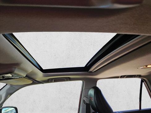 Used 2018 Toyota 4Runner TRD Off-Road Premium image 16