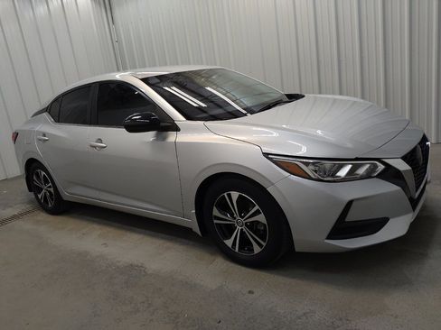 Used 2023 Nissan Sentra SV FWD image 11
