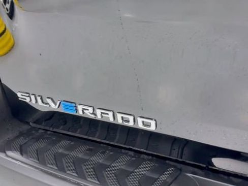 New 2026 Chevrolet Silverado EV LT AWD/4WD image 7